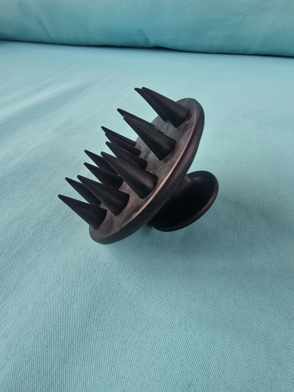 💚 Black Silicone Scalp Massager Brush